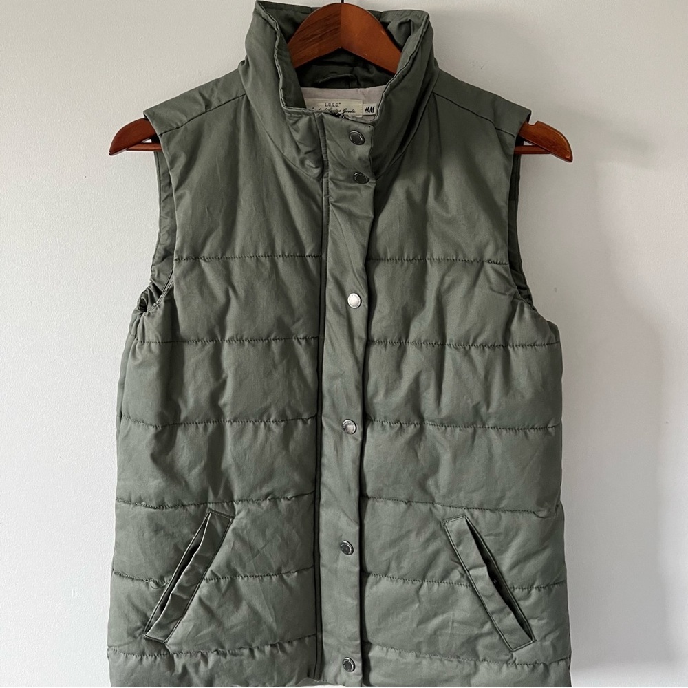 H&M Olive Vest with High Collar and Quilted Design